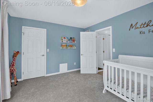 2718 Moosewood Drive, Waterford Charter Township, MI 48329