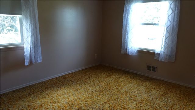 95 Shore Vista Drive, Greece, NY 14612