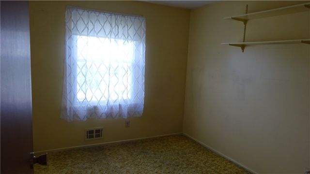 95 Shore Vista Drive, Greece, NY 14612
