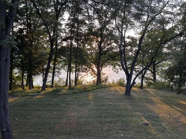 4061 Thornoaks Drive, Ann Arbor, MI 48104