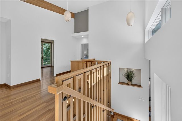 4061 Thornoaks Drive, Ann Arbor, MI 48104