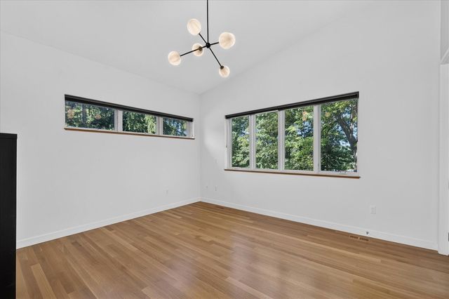 4061 Thornoaks Drive, Ann Arbor, MI 48104