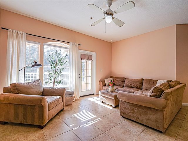 5020 Fairways Circle J208, Vero Beach, FL 32967