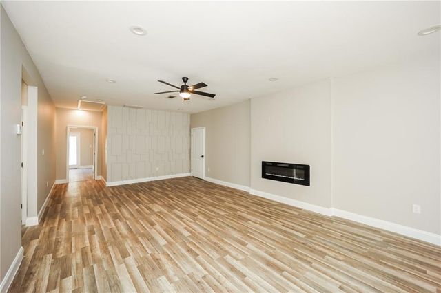 1433 Willow Drive, Riverdale, GA 30296