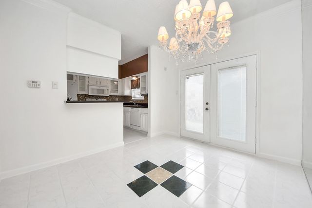 12400 Brookglade Circle 33, Houston, TX 77099