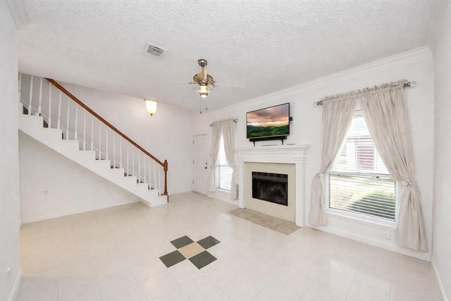 12400 Brookglade Circle 33, Houston, TX 77099