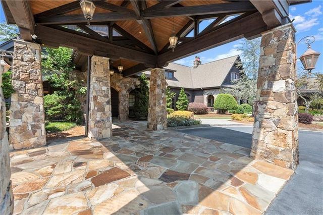 4844 Elkhorn Hill Drive, Suwanee, GA 30024