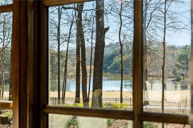 4844 Elkhorn Hill Drive, Suwanee, GA 30024