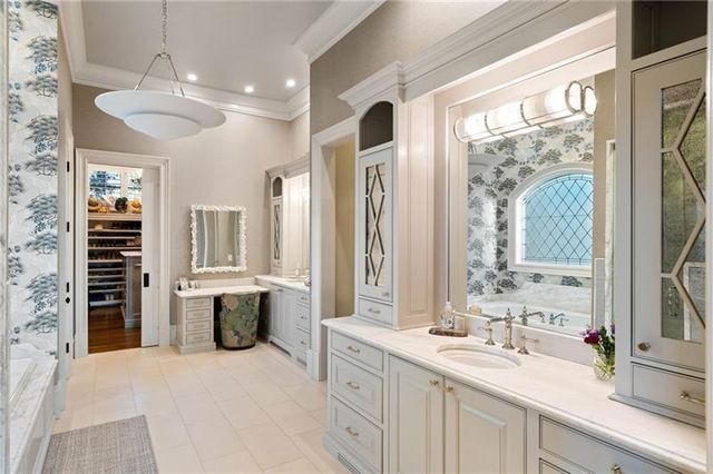 4844 Elkhorn Hill Drive, Suwanee, GA 30024