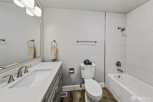 25846 185th Place SE, Covington, WA 98042