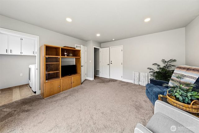 25846 185th Place SE, Covington, WA 98042