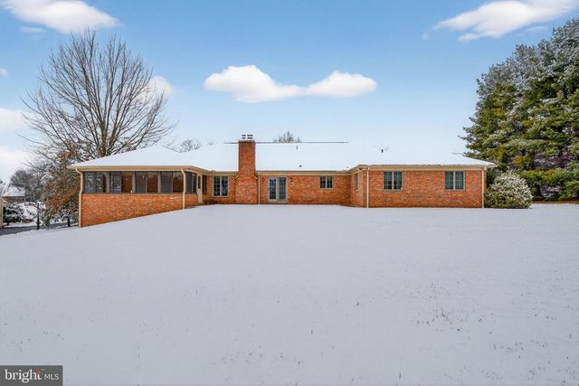 1165 WYNDSONG DR, York, PA 17403