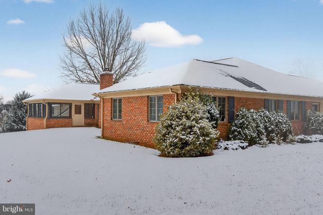 1165 WYNDSONG DR, York, PA 17403