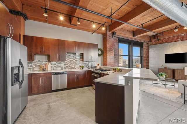 1015 Washington Avenue 407, St Louis, MO 63101