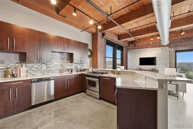 1015 Washington Avenue 407, St Louis, MO 63101
