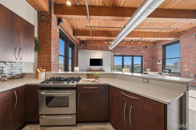 1015 Washington Avenue 407, St Louis, MO 63101