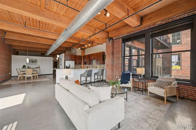 1015 Washington Avenue 407, St Louis, MO 63101