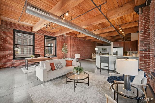 1015 Washington Avenue 407, St Louis, MO 63101