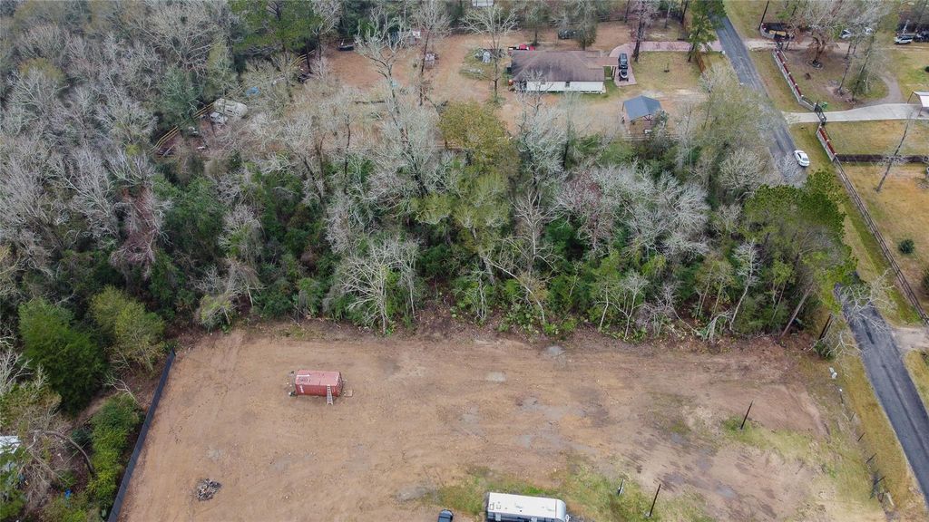 903 Harold Street, Dayton, TX 77535