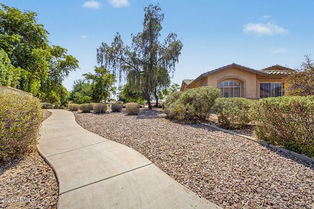 1414 N ROBIN Lane, Mesa, AZ 85213
