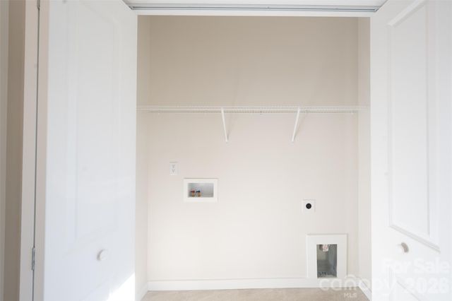 1928 46th Avenue Drive NE, Hickory, NC 28601