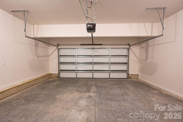 1928 46th Avenue Drive NE, Hickory, NC 28601