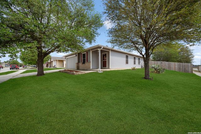 208 Passerina, Selma, TX 78154
