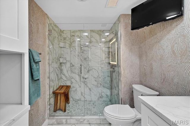 900 S Hanley Road 6C, Clayton, MO 63105