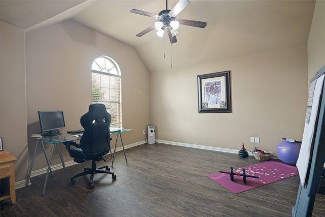 608 Chalk Hill Lane, Murphy, TX 75094