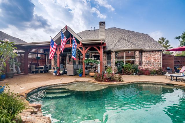 608 Chalk Hill Lane, Murphy, TX 75094