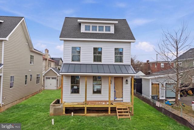 1306 S POE ST, Arlington, VA 22204