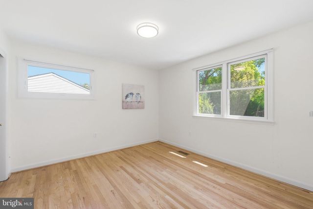 2101 REYNOLDS ST, Falls Church, VA 22043