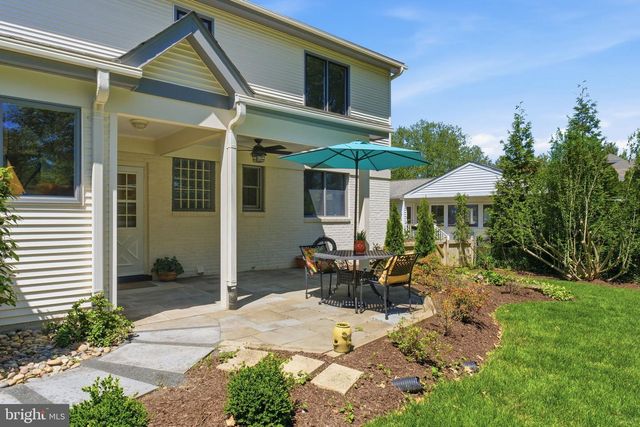 2101 REYNOLDS ST, Falls Church, VA 22043