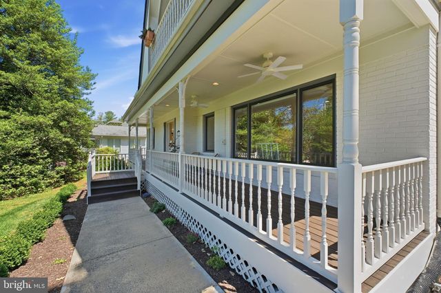 2101 REYNOLDS ST, Falls Church, VA 22043
