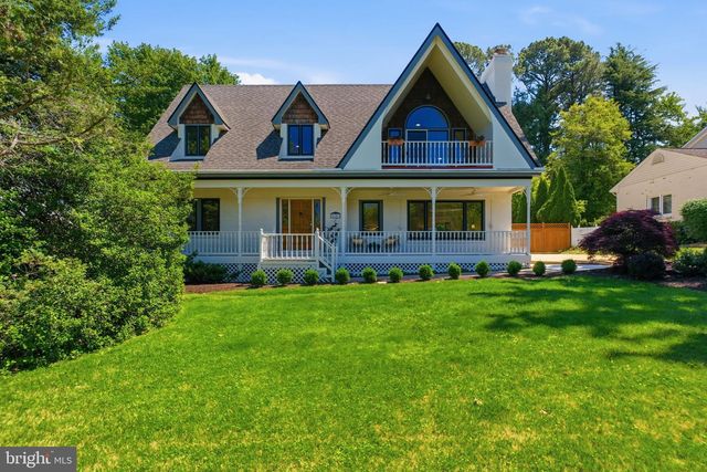 2101 REYNOLDS ST, Falls Church, VA 22043