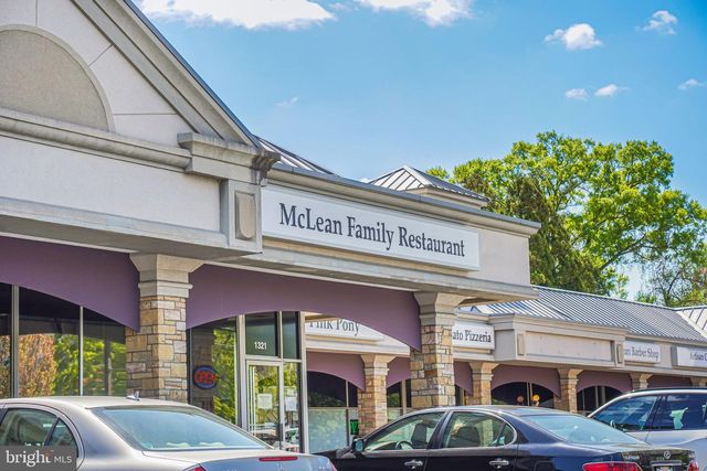 2101 REYNOLDS ST, Falls Church, VA 22043