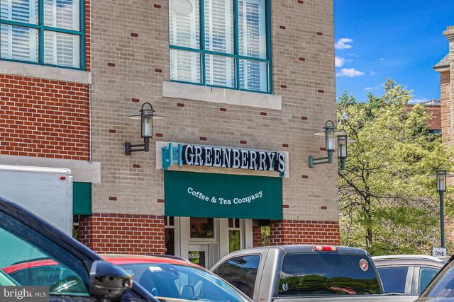 2101 REYNOLDS ST, Falls Church, VA 22043