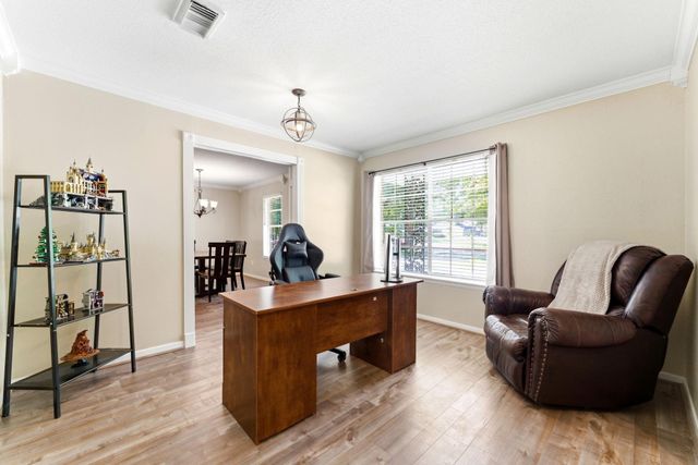 10820 Longleaf Drive, Conroe, TX 77385