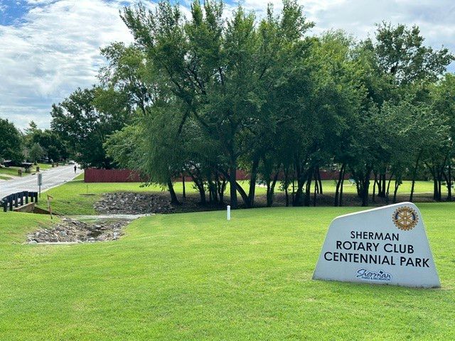 211 Hilre Drive, Sherman, TX 75092