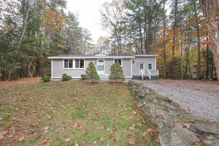 6 Birch Tree Lane, Hillsborough, NH 03244