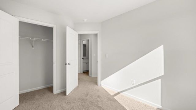 6716 Leigh Street, Flowery Branch, GA 30542