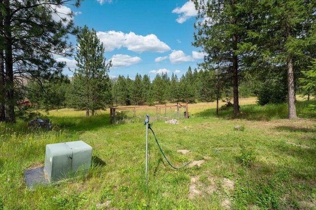 5249 Happy Hill Rd, Tumtum, WA 99034