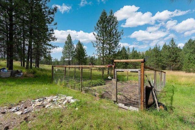 5249 Happy Hill Rd, Tumtum, WA 99034