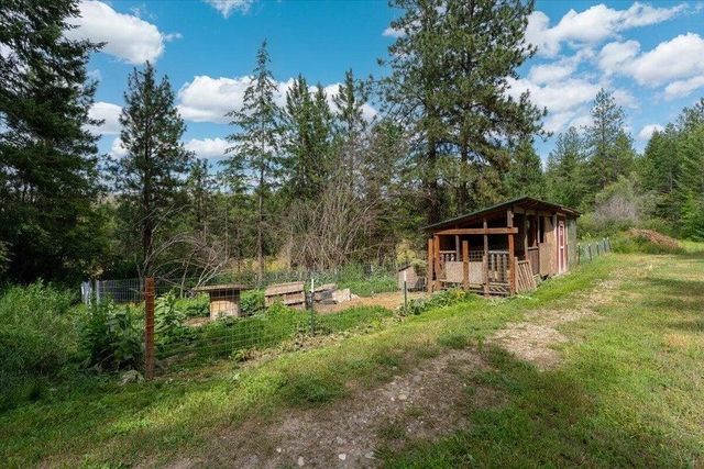5249 Happy Hill Rd, Tumtum, WA 99034
