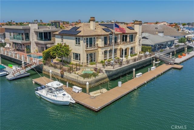 3352 Bounty, Huntington Beach, CA 92649