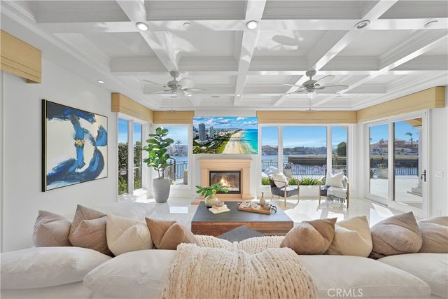 3352 Bounty, Huntington Beach, CA 92649