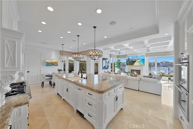 3352 Bounty, Huntington Beach, CA 92649