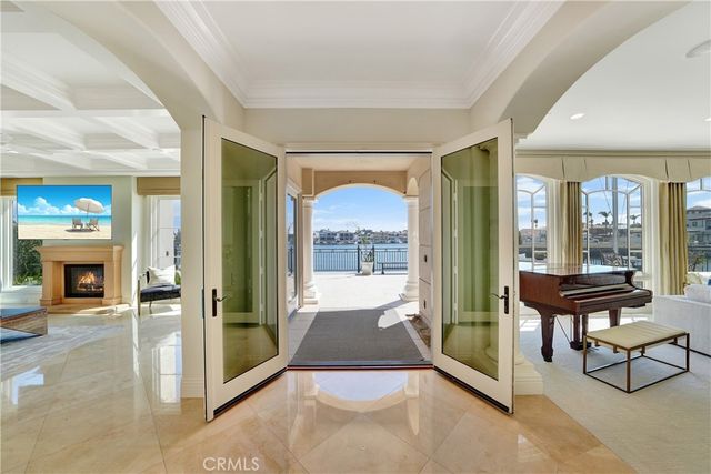 3352 Bounty, Huntington Beach, CA 92649