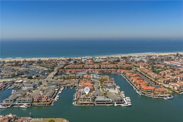 3352 Bounty, Huntington Beach, CA 92649