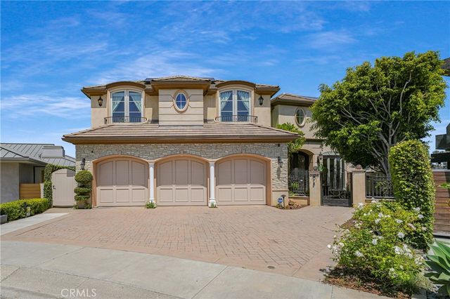 3352 Bounty, Huntington Beach, CA 92649